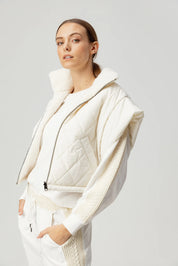 RHEA VEST
