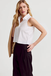 THE BOXY CROPPED SLEEVELESS SHIRT