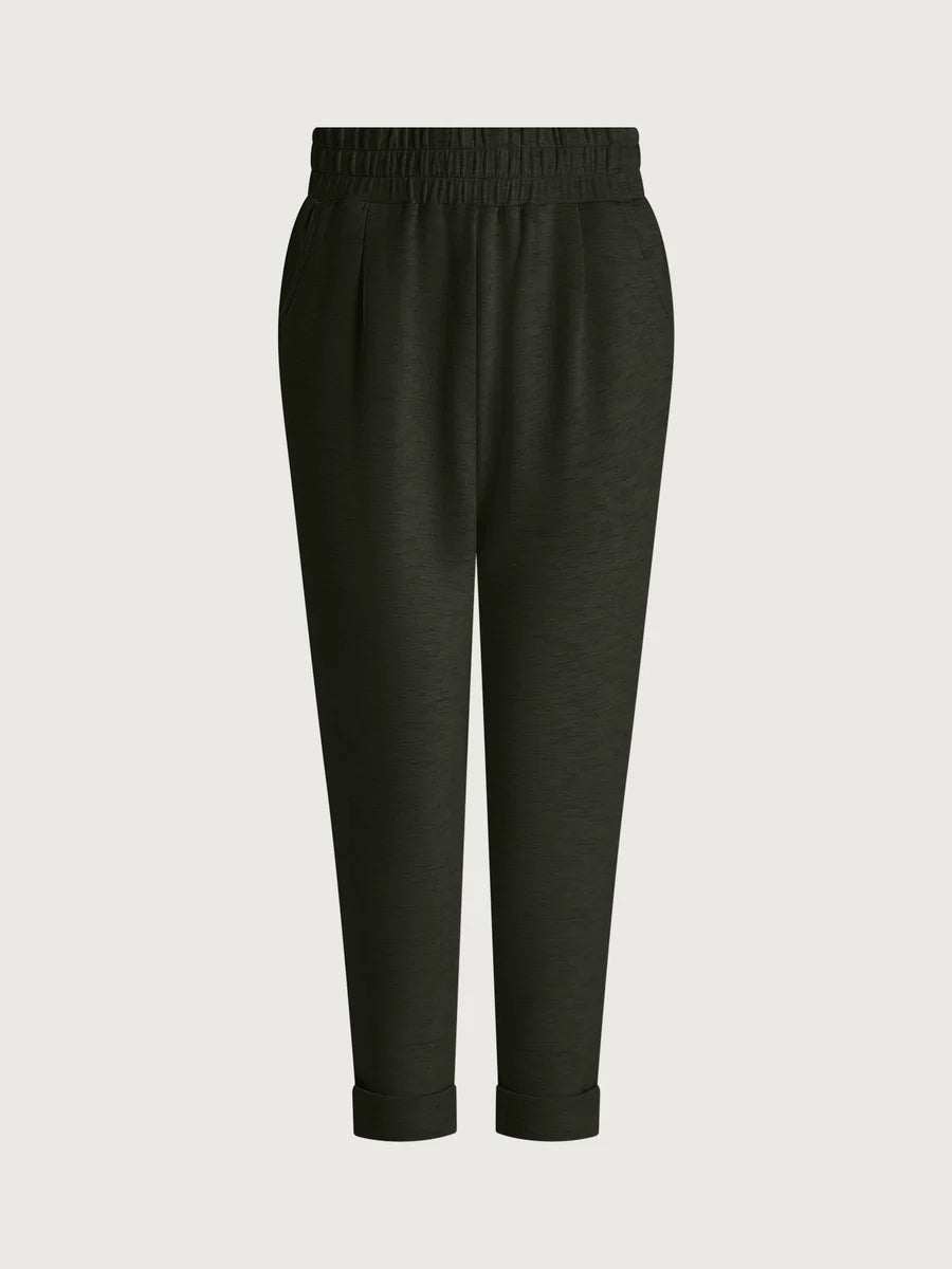 The Rolled Cuff Pant