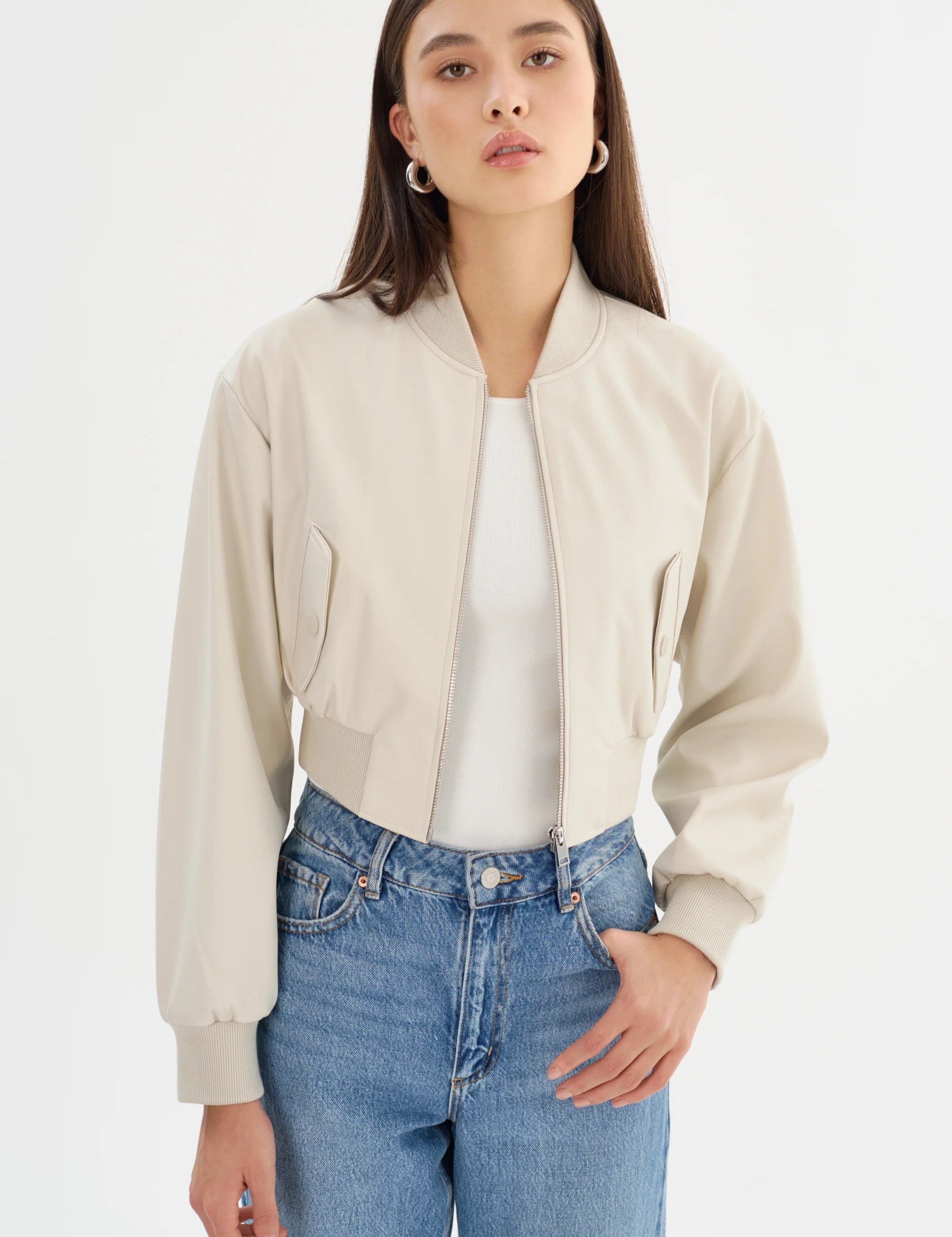 EVELIN | FAUX LEATHER CROPPED BOMBER
