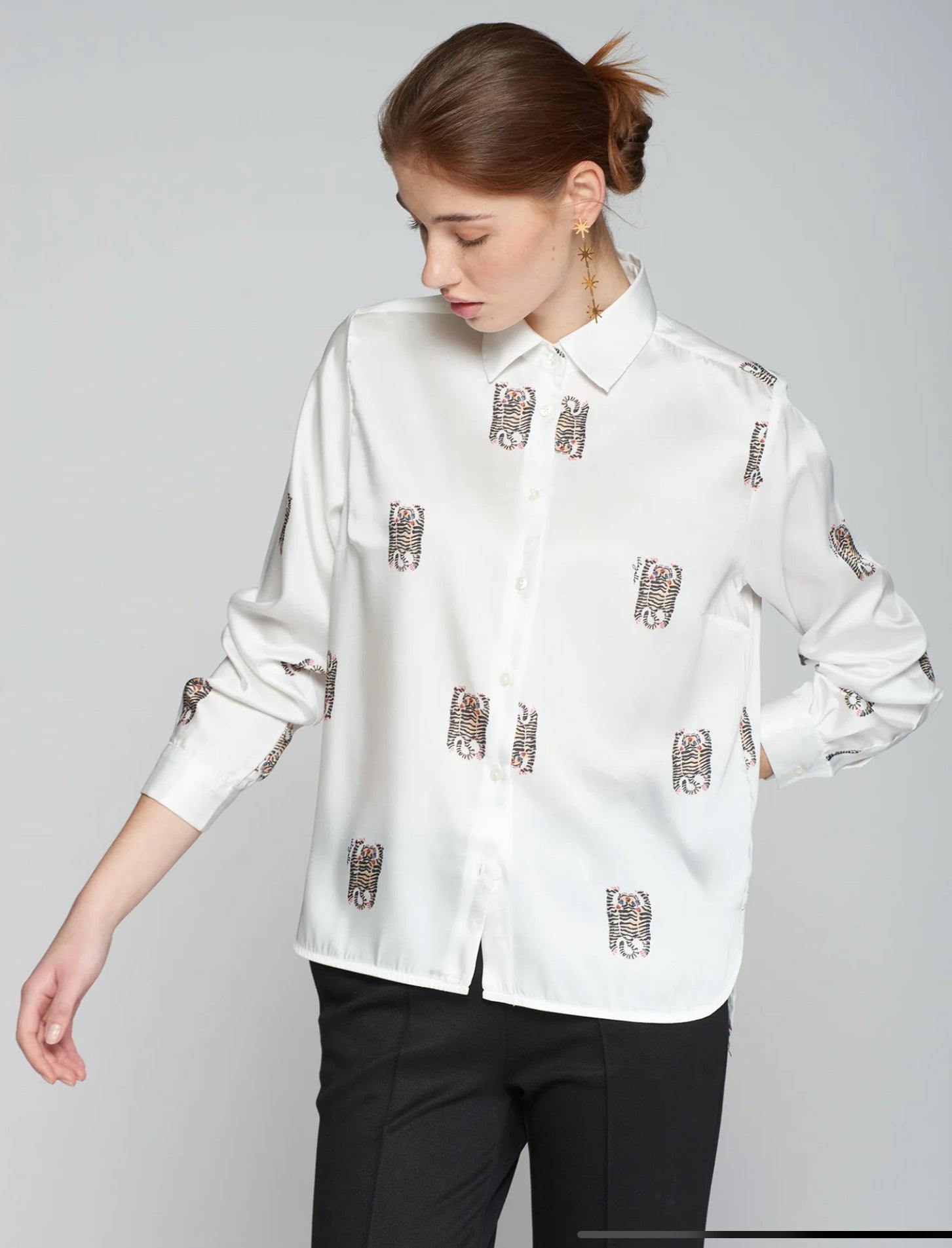 VILAGALLO ISABELLA TIGER PRINT SHIRT WHITE