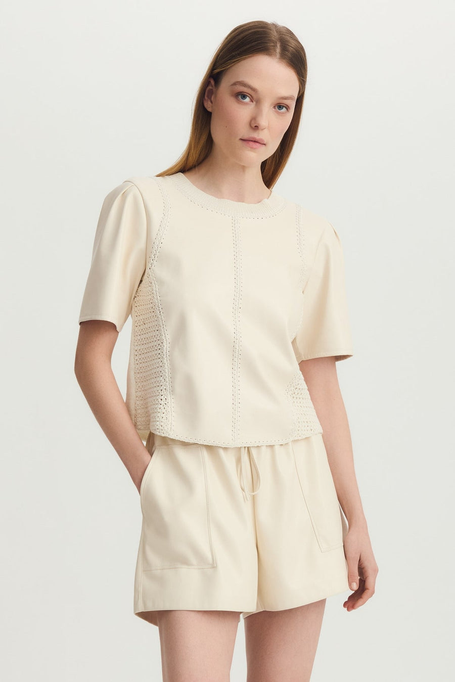 YUMI SHORT-Cream