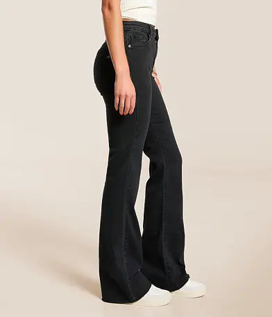 Happi Flare Stretch Jean | Black