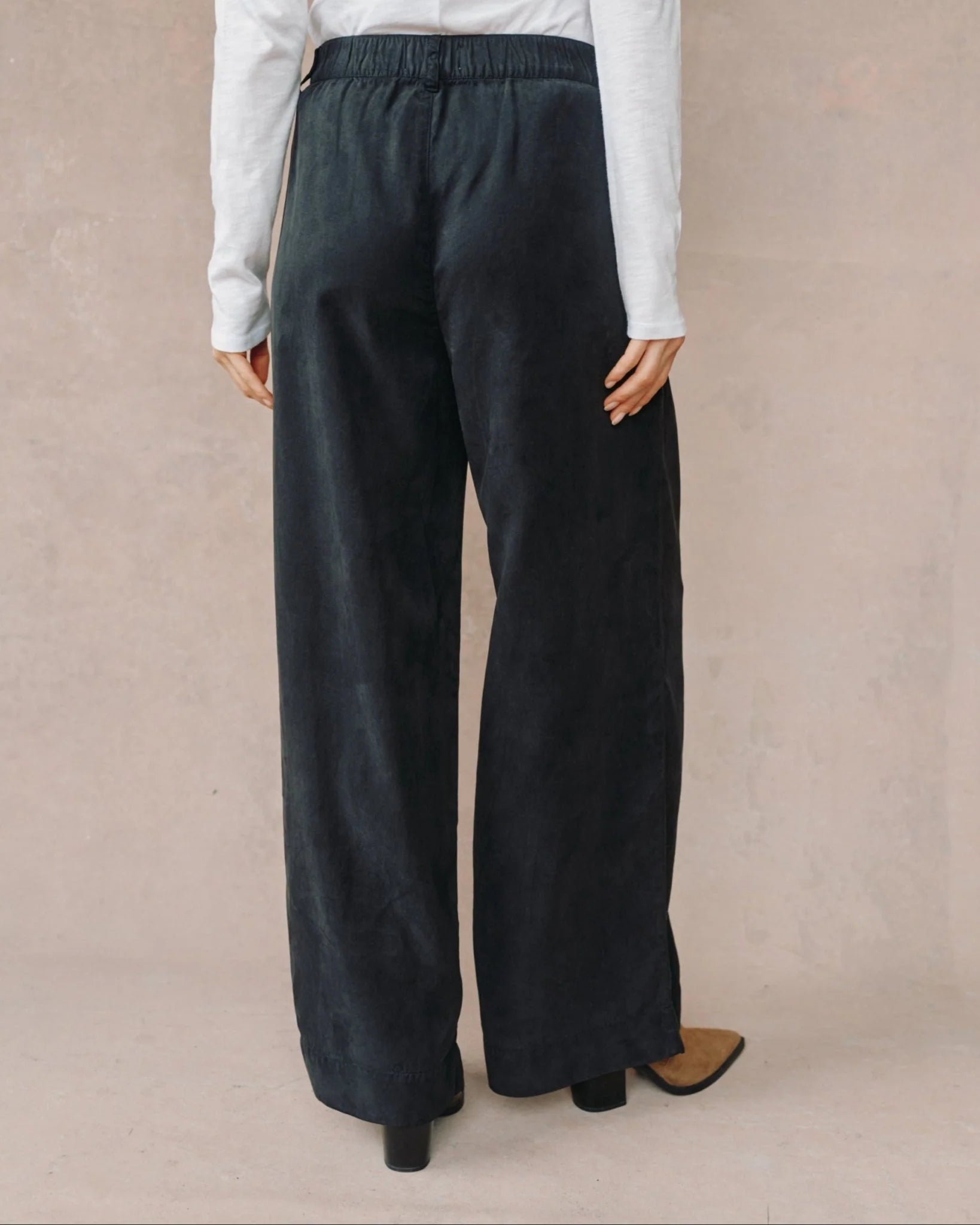 Double Pleated Wide Leg High Waist Pant