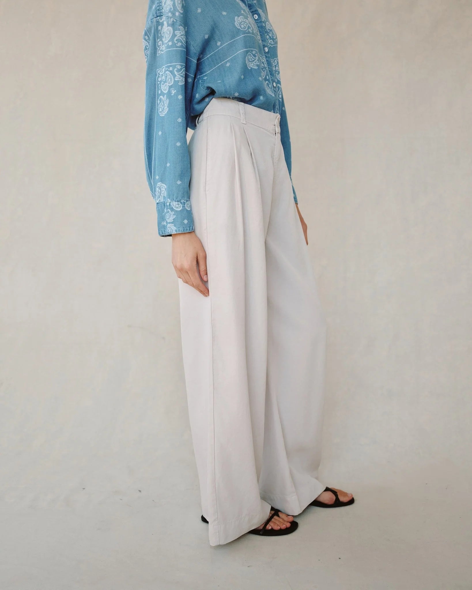 Double Pleated Wide Leg High Waist Pant