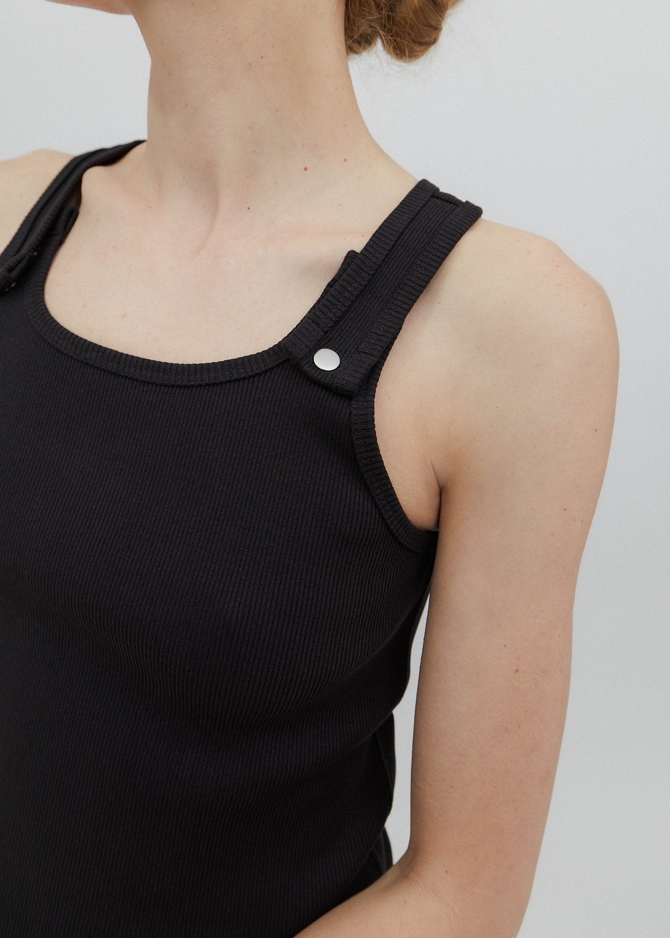Snap tank