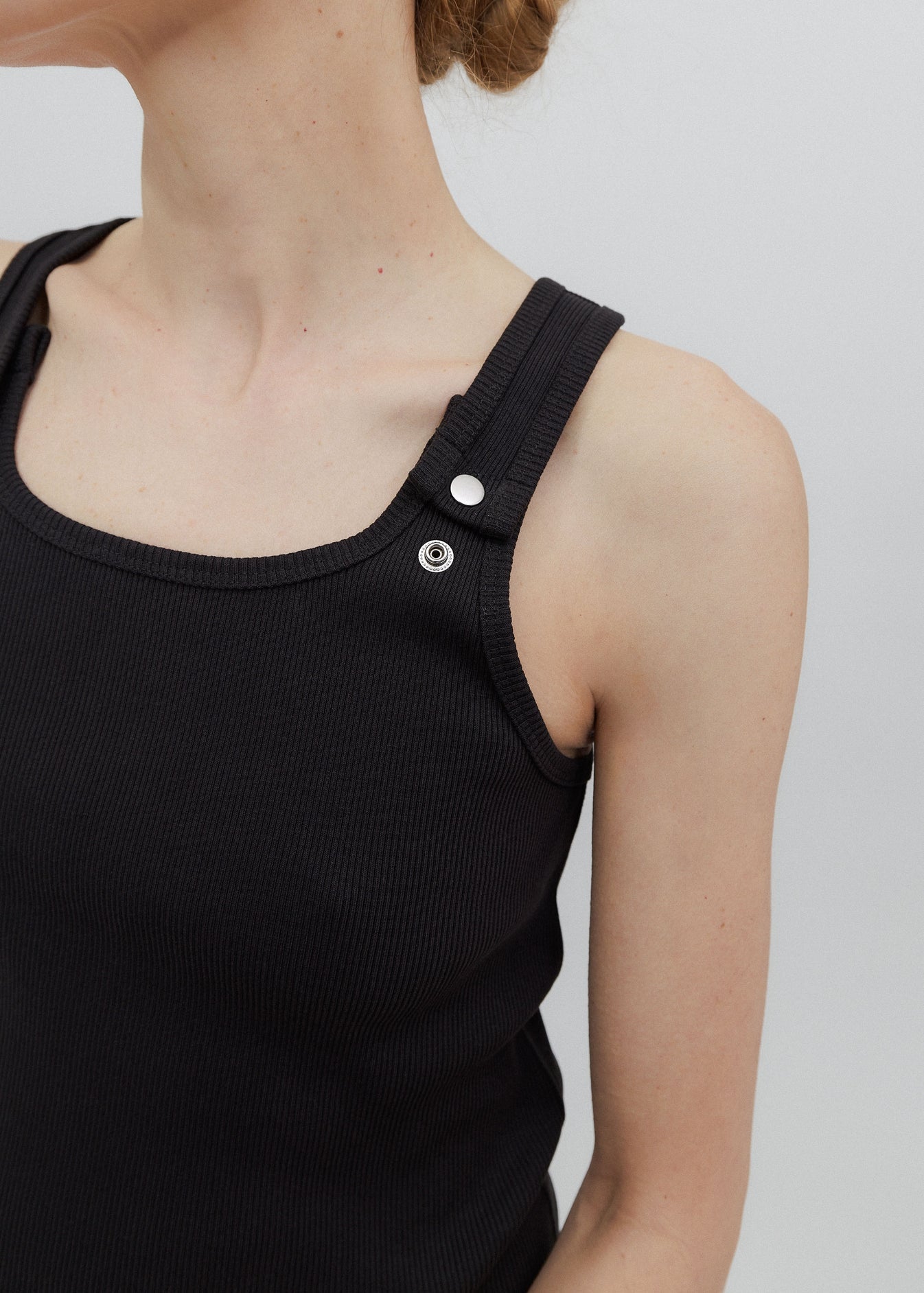 Snap tank