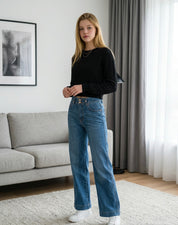 3D Shell Stitch Pullover