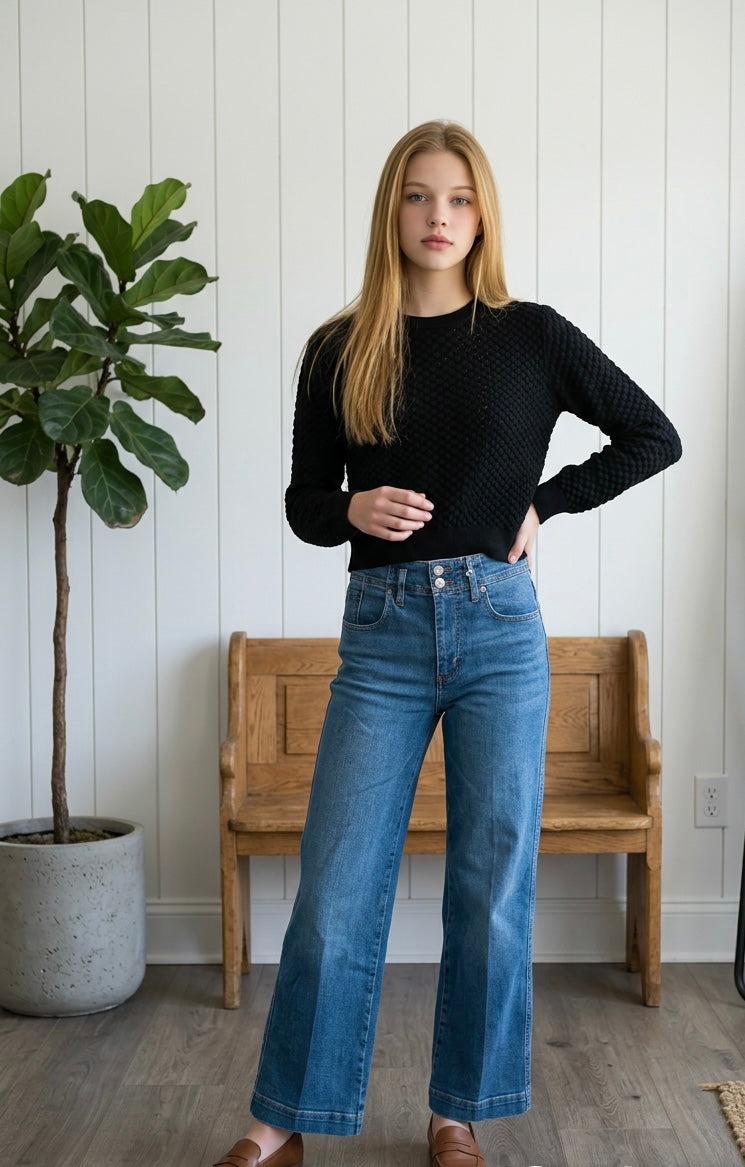 3D Shell Stitch Pullover