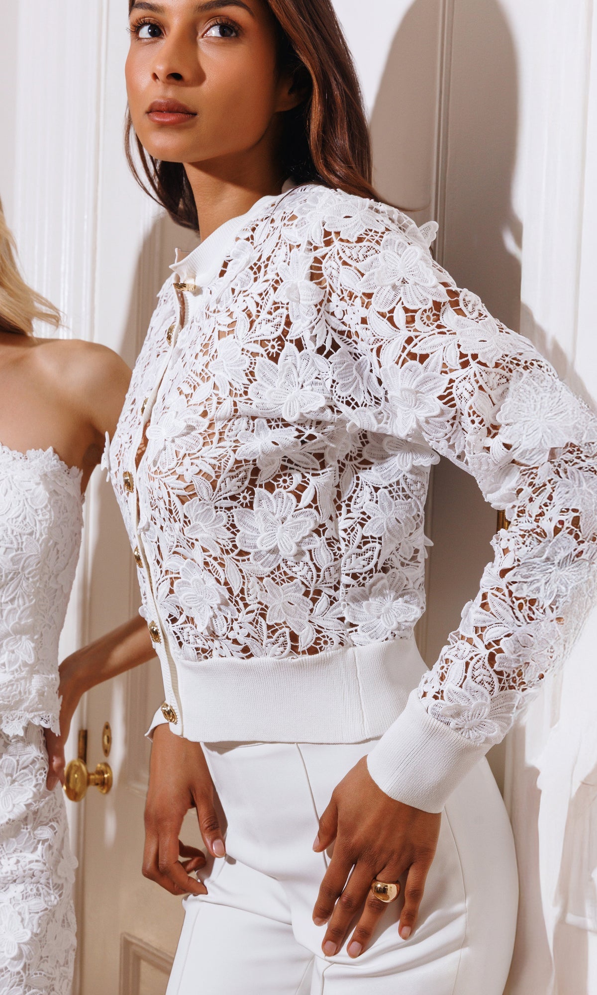 ERIN 3D BUTTERFLY LACE CARDIGAN