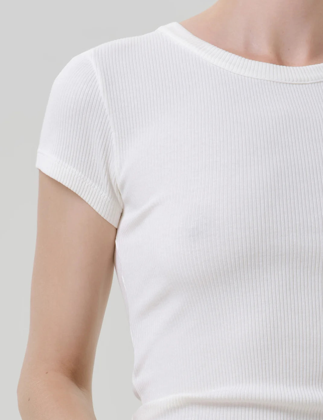 Nello Tee