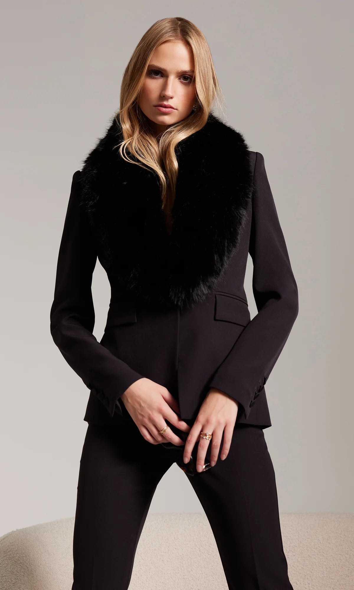 GWEN FAUX FUR COLLAR COMBO CREPE BLAZER