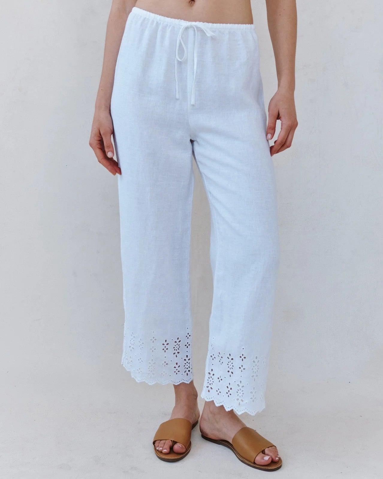 Beach Crop With Embroidered Hem | White