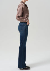 Lilah High Rise Bootcut 32.5"
In Moonlight