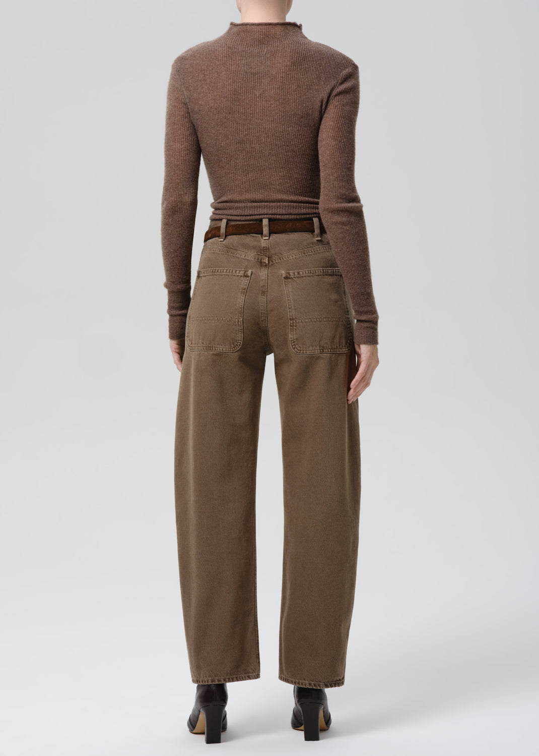 Miro Full Length Deck Pant
In Cocoa