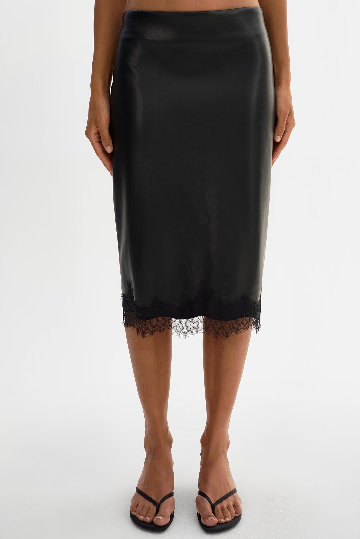 SONJA
Lace Trim Faux Leather Skirt