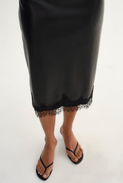 SONJA
Lace Trim Faux Leather Skirt
