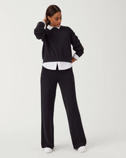 AirEssentials Wide Leg Pant