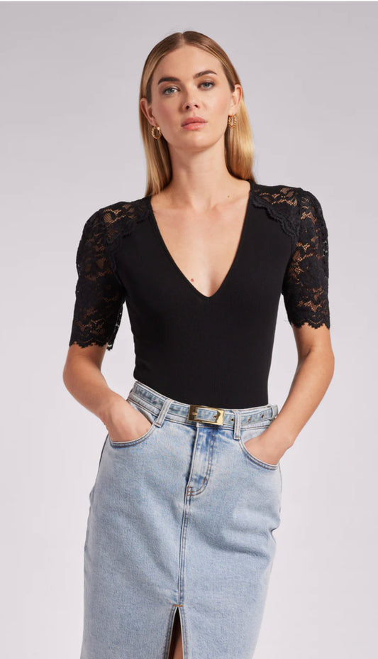 KATHLEEN LACE COMBO TOP