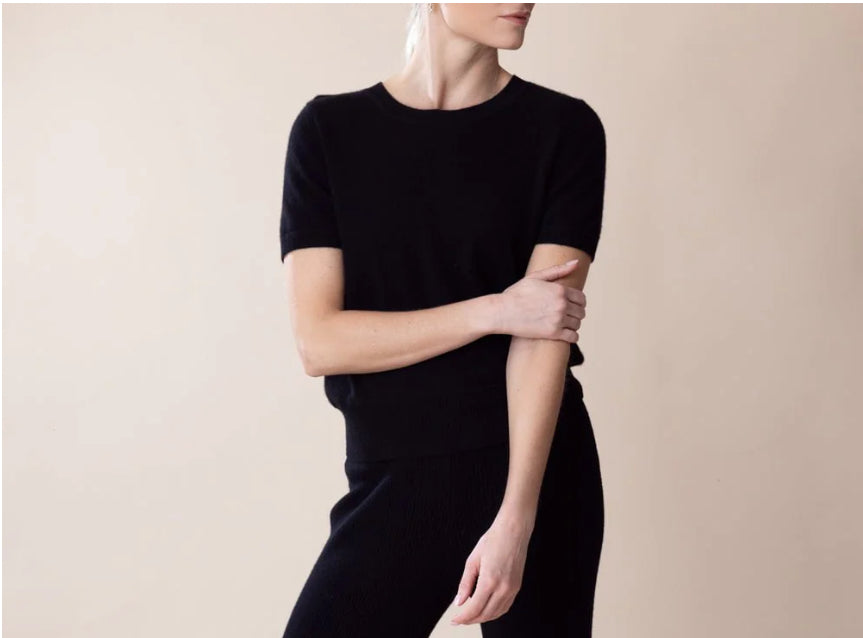 SHORT SLEEVE CROPPED PULLOVER