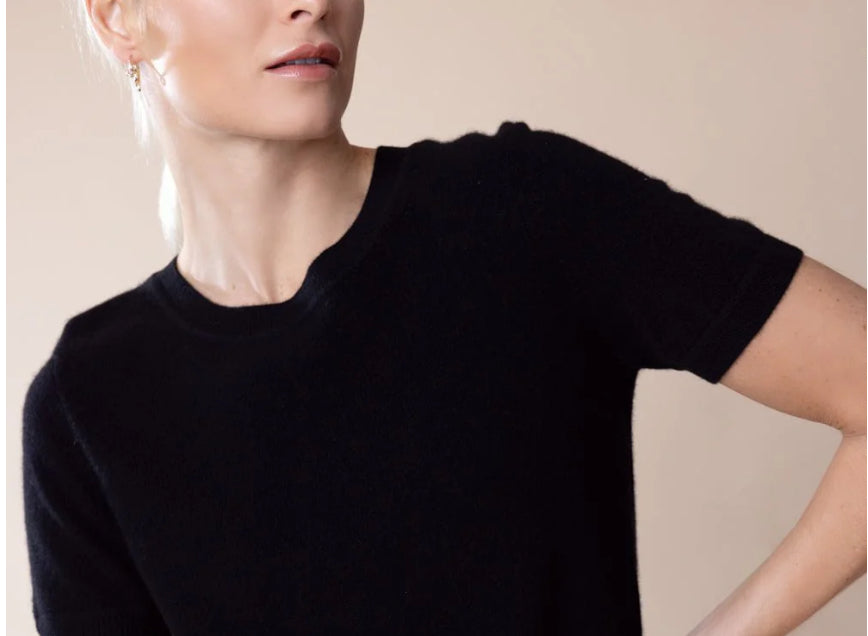 SHORT SLEEVE CROPPED PULLOVER