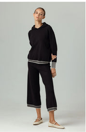 AIRA HOODIE