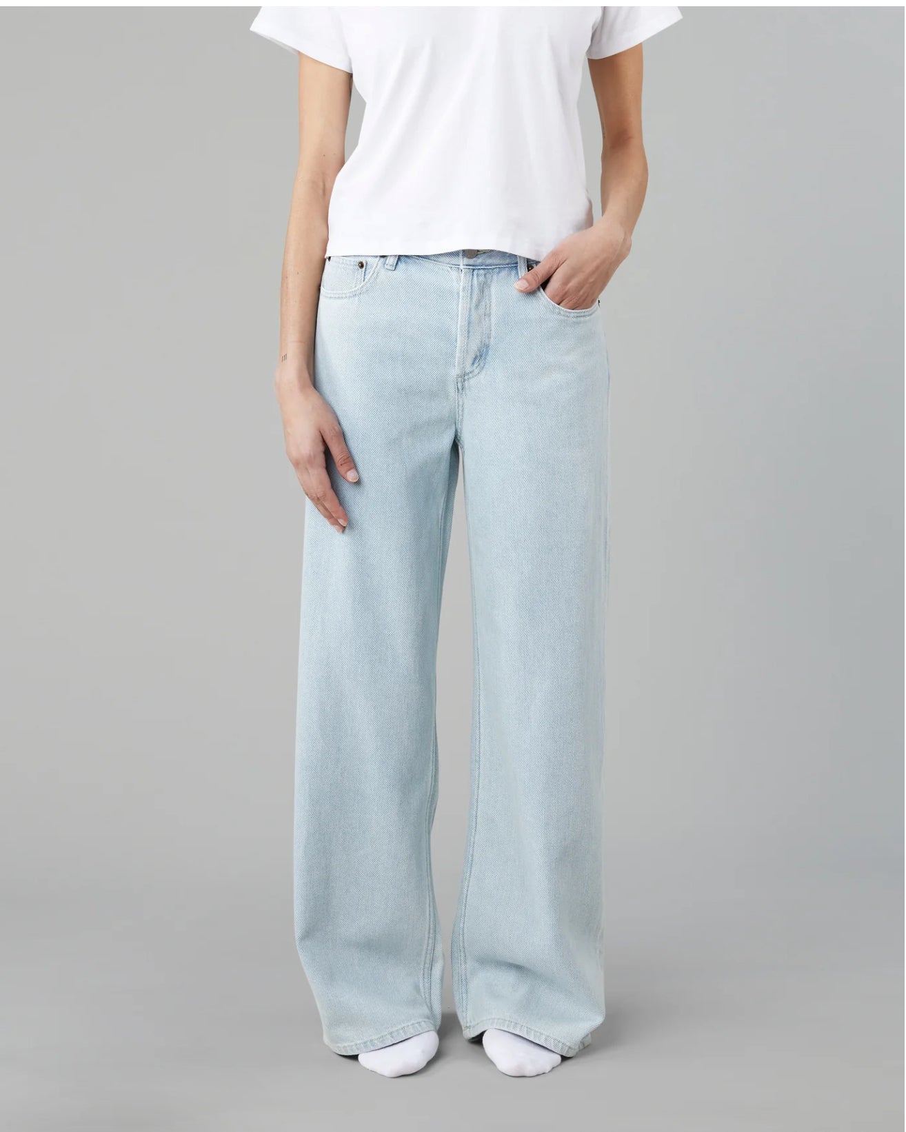 WALKER in CLOUD VINTAGE BLUE