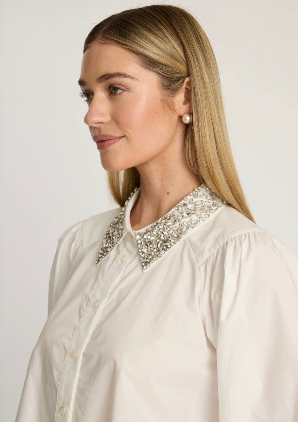 JULIETTE TOP WITH STUDDED COLLAR