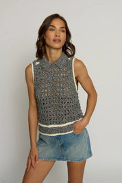 SLEEVELESS CROPPED OPEN STCH