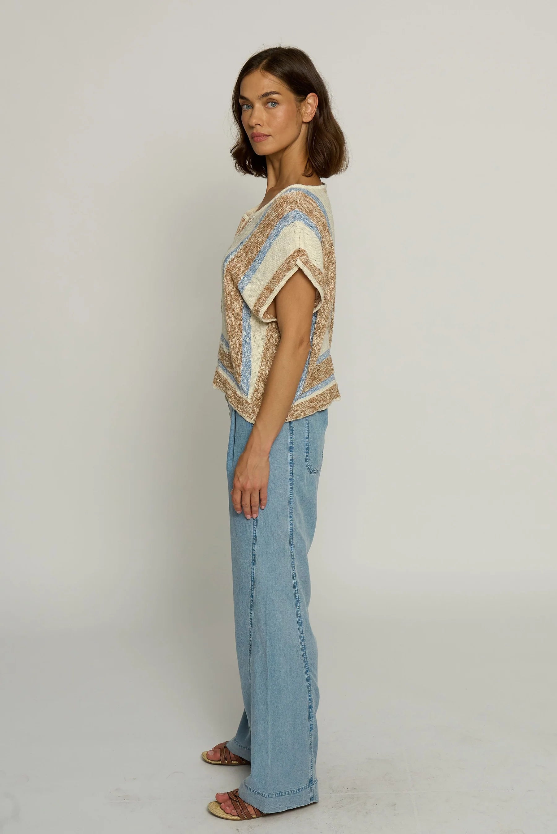 MITRED STRIPE SQUARE TOP