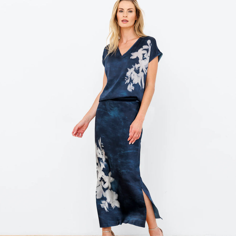 ICONIC go long for it skirt print