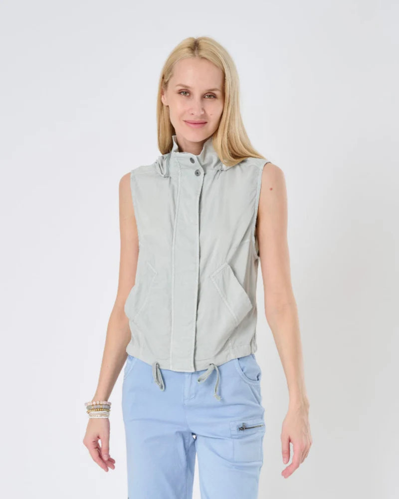 TAHITI STRETCH CUPRO VEST WITH REMOVABLE HOOD