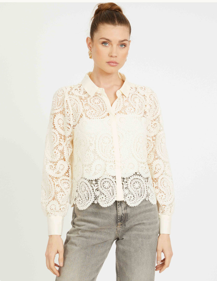 EMMIE TOP IN ANTIQUE WHITE PAISLEY LACE