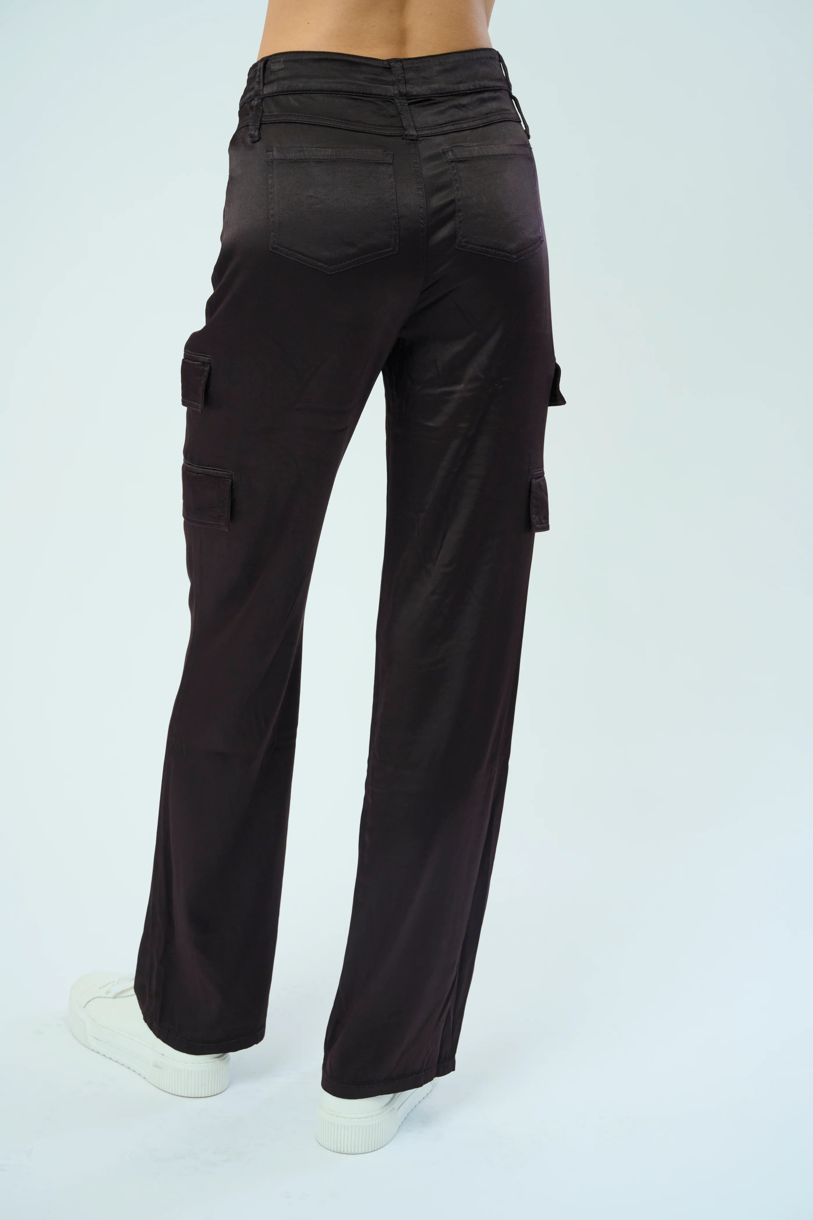 ZENDAYA STRETCH VISCOSE SATIN WIDE LEG PANT