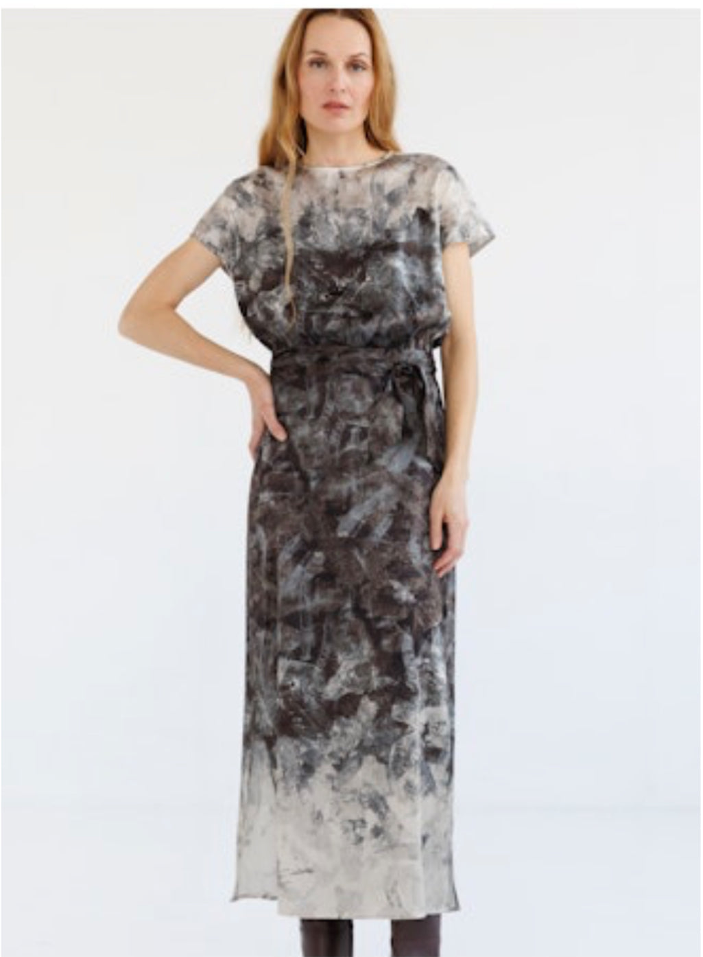 GO SLOUCH DRESS PLACED