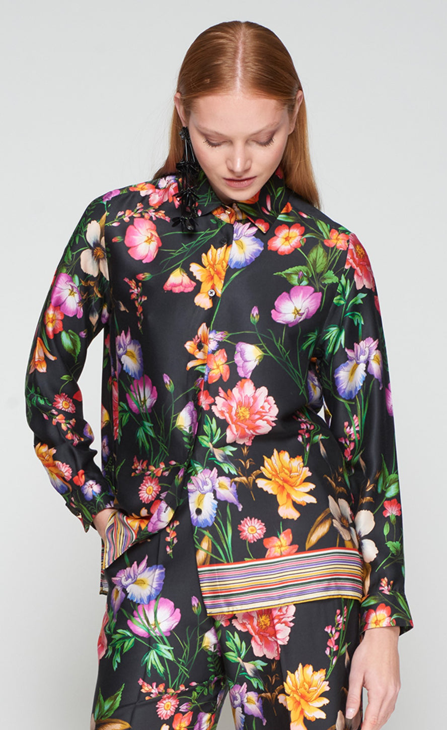 BLACK FLORAL PRINT SHIRT