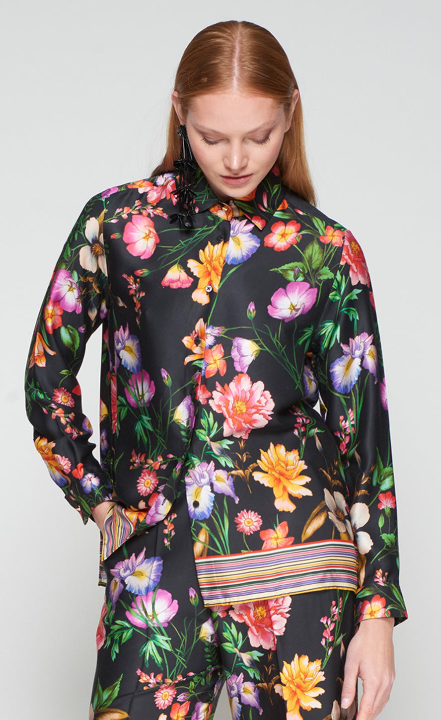 BLACK FLORAL PRINT SHIRT
