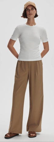 Regina Fitted Tee