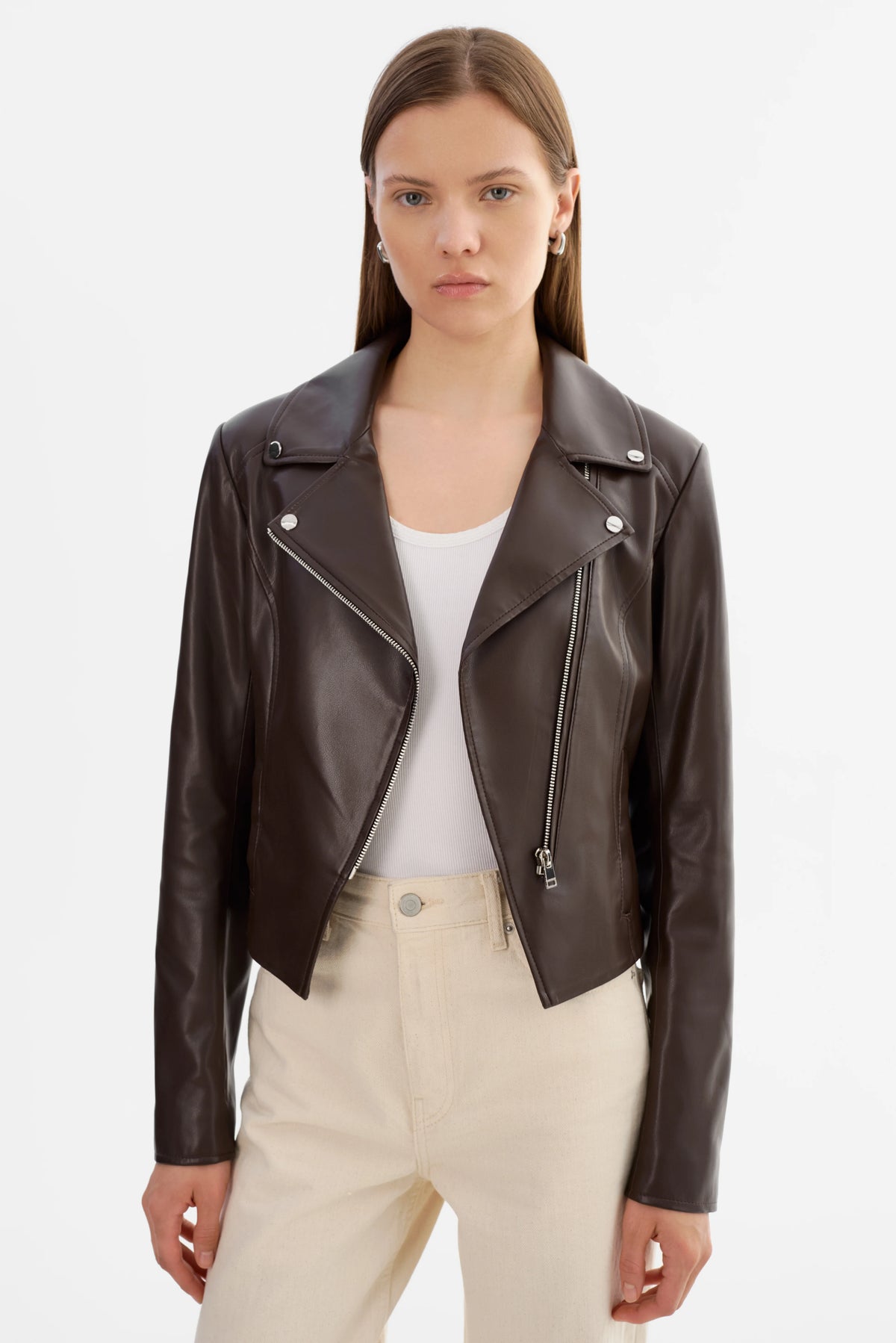 PASCALE | FITTED FAUX LEATHER JACKET
