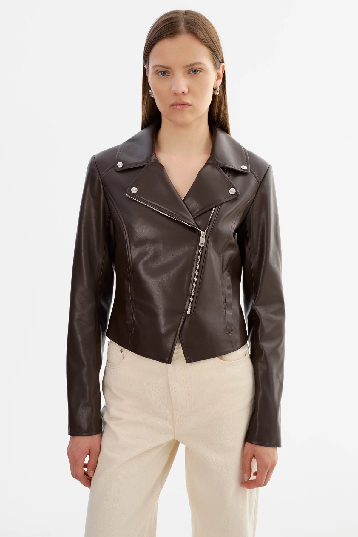 PASCALE | FITTED FAUX LEATHER JACKET