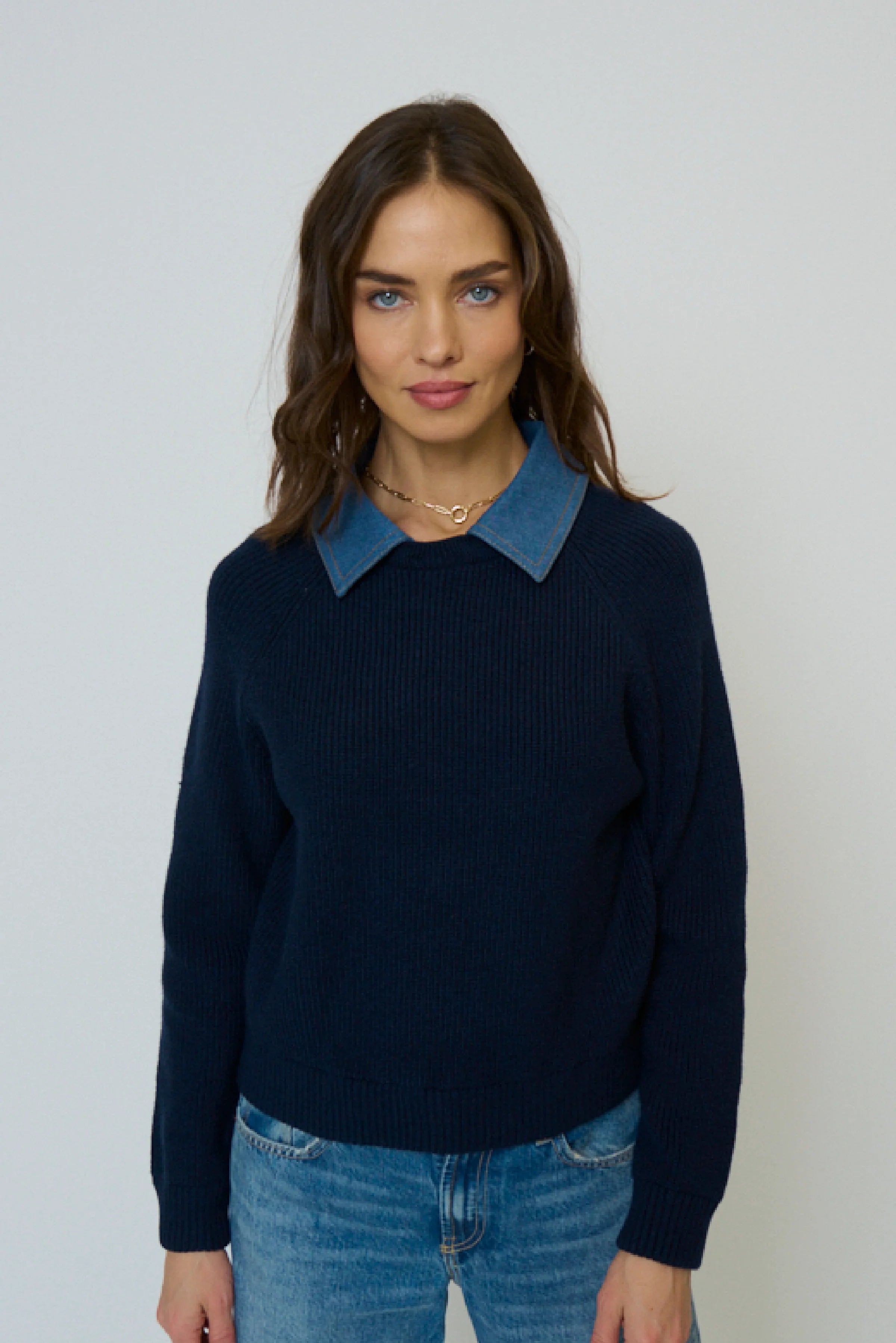DASH DENIM COLLAR PULLOVER