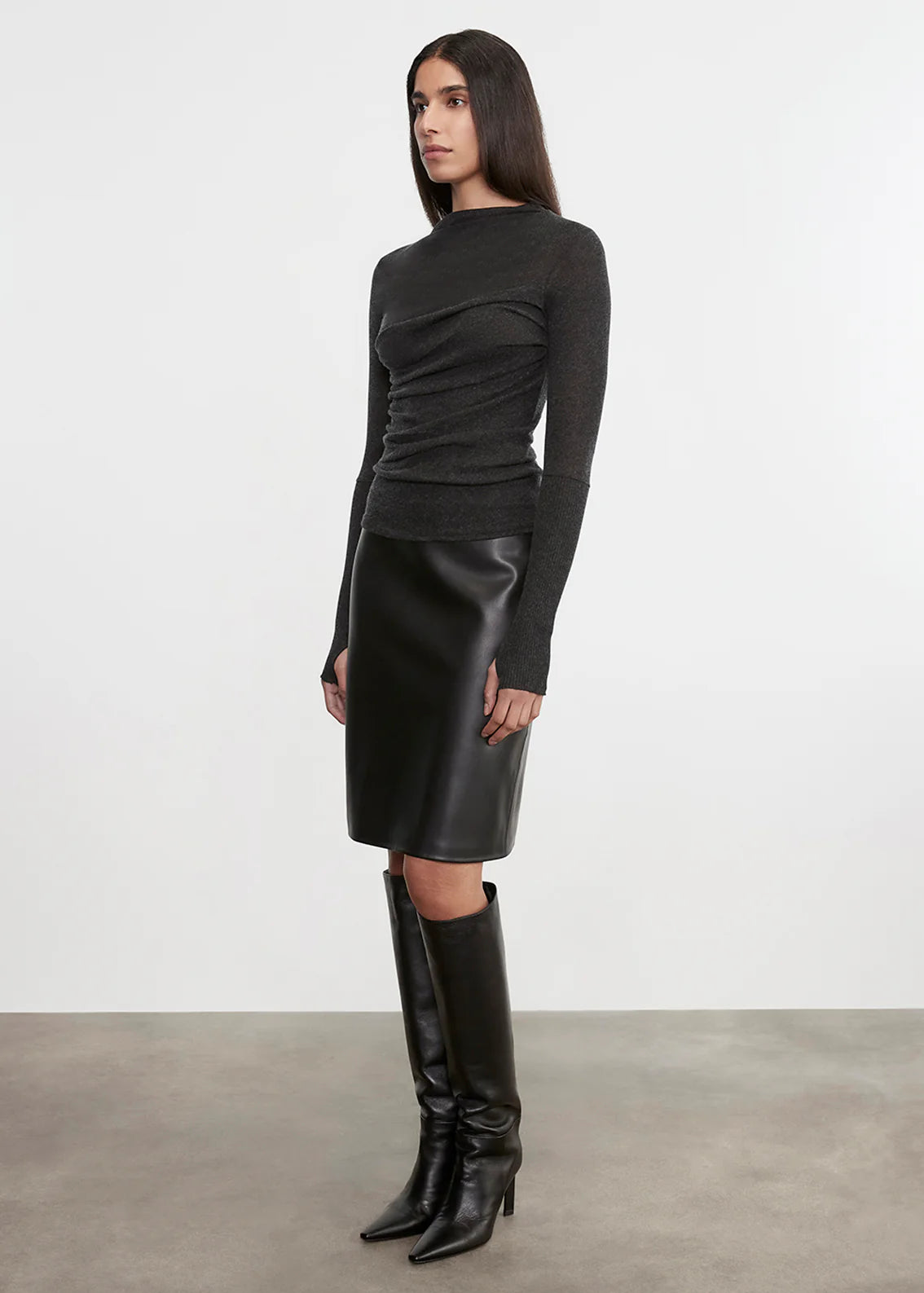 KNEE LENGTH LEATHER SKIRT