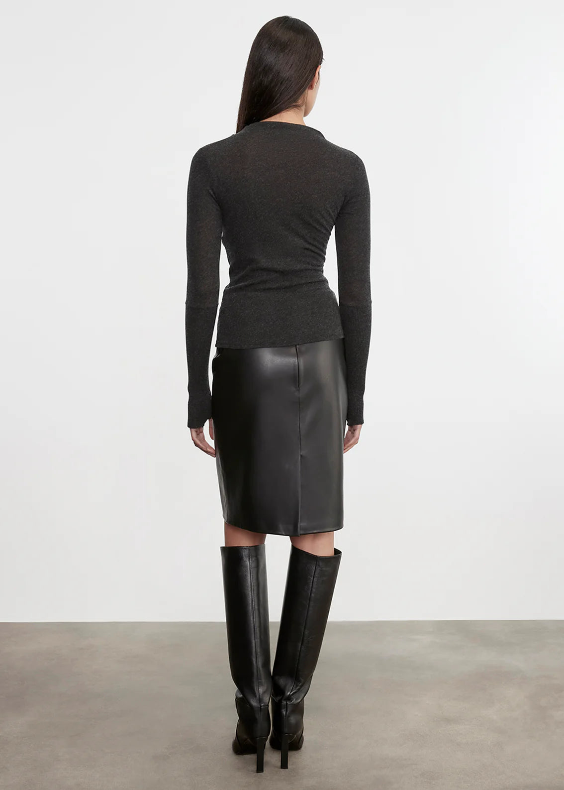 KNEE LENGTH LEATHER SKIRT