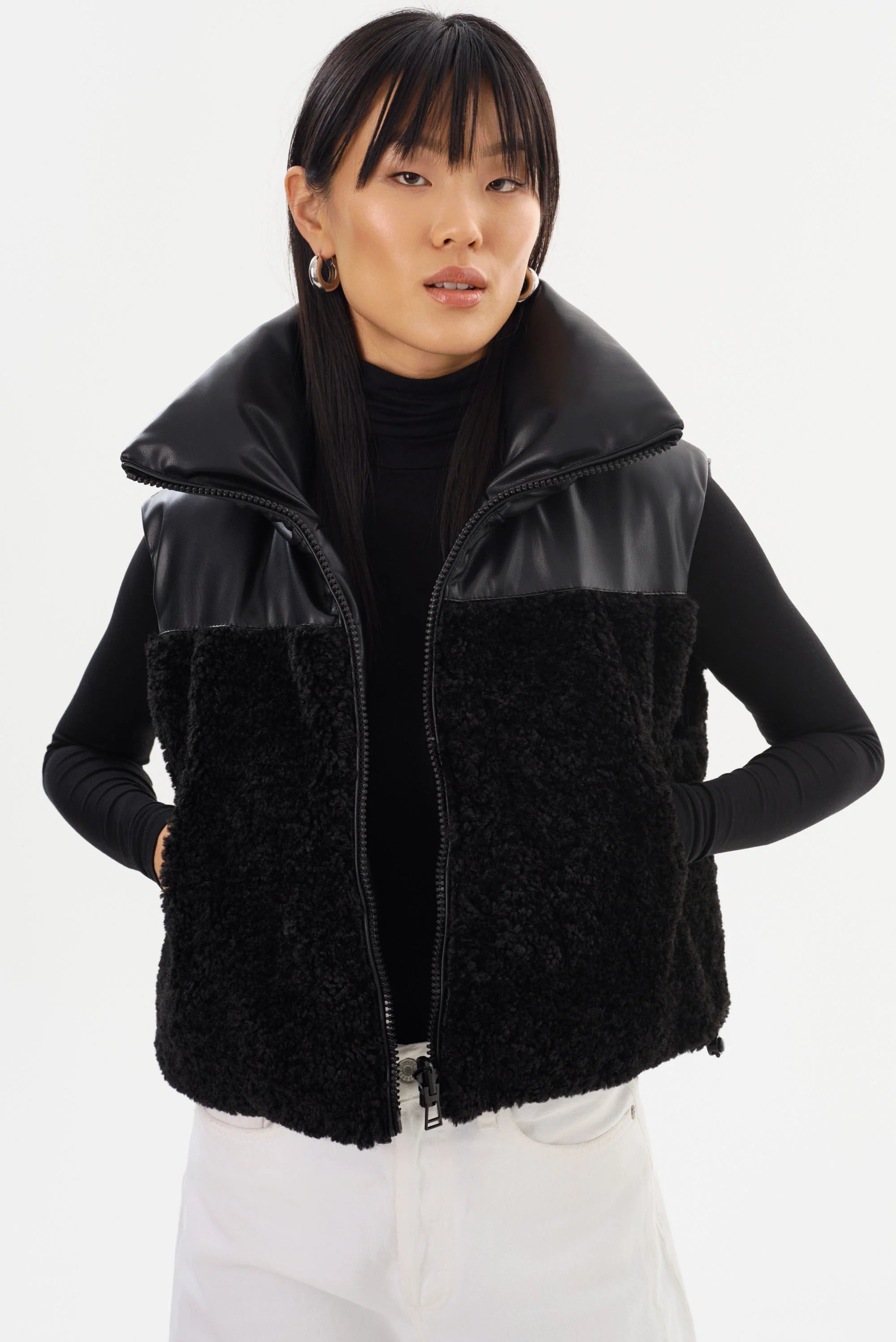 MELICIA | REVERSIBLE PUFFER VEST