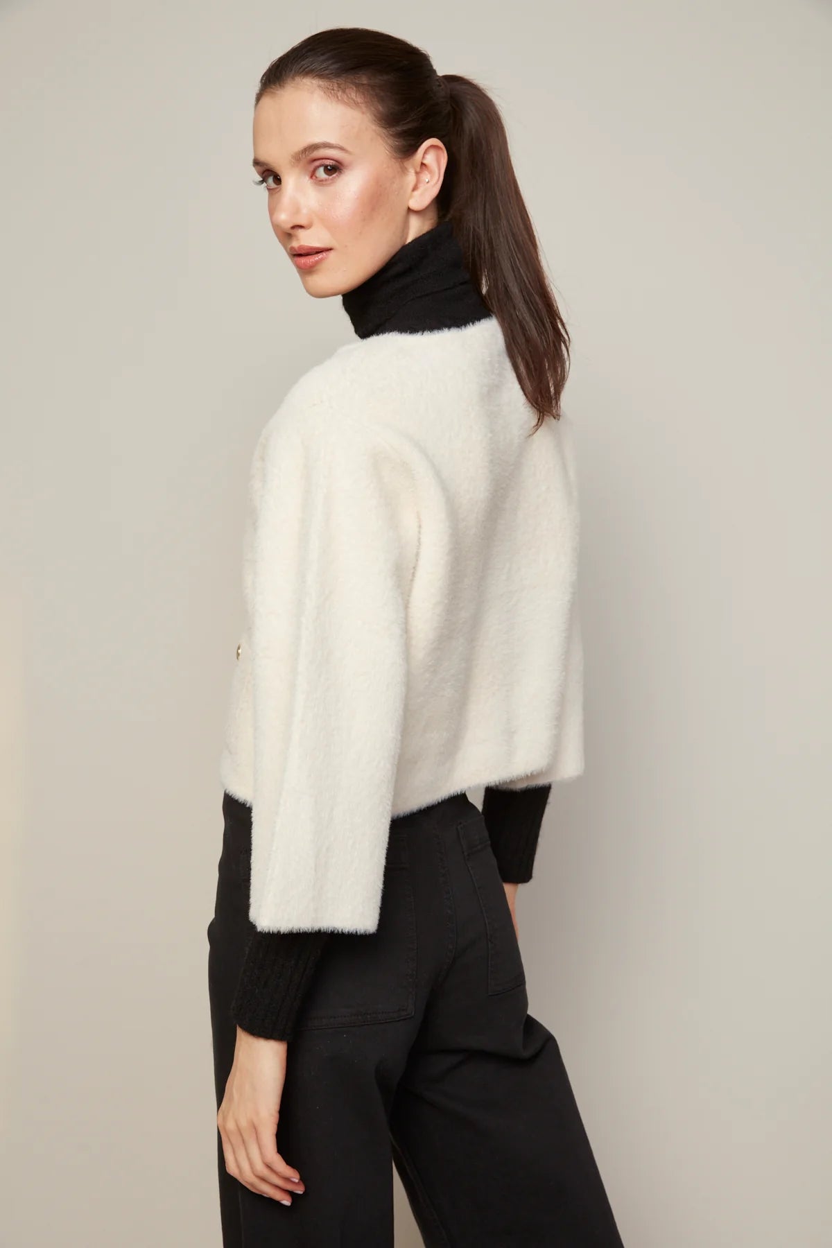 BRONTE BUTTONED FRONT CARDIGAN WITH PATCH POCKETS