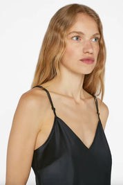 V-NECK CAMI TOP