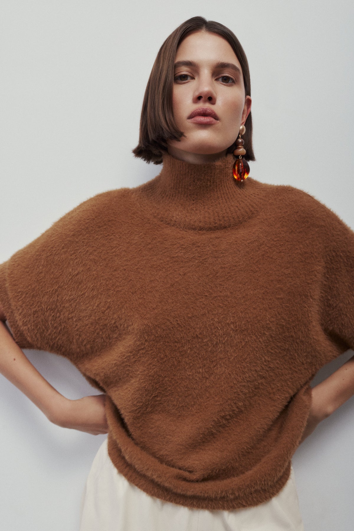 Jovani sweater in Camel